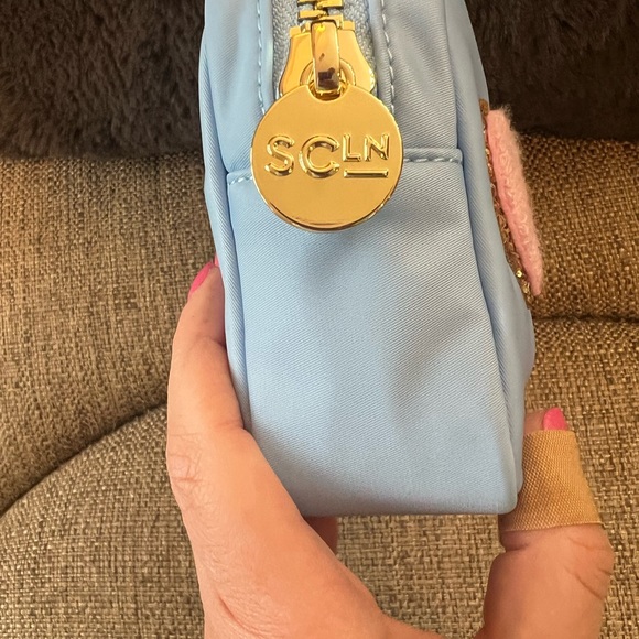 NWT Stoney clover lane periwinkle small pouch with 3 patches sewn on by SCL - Picture 5 of 7